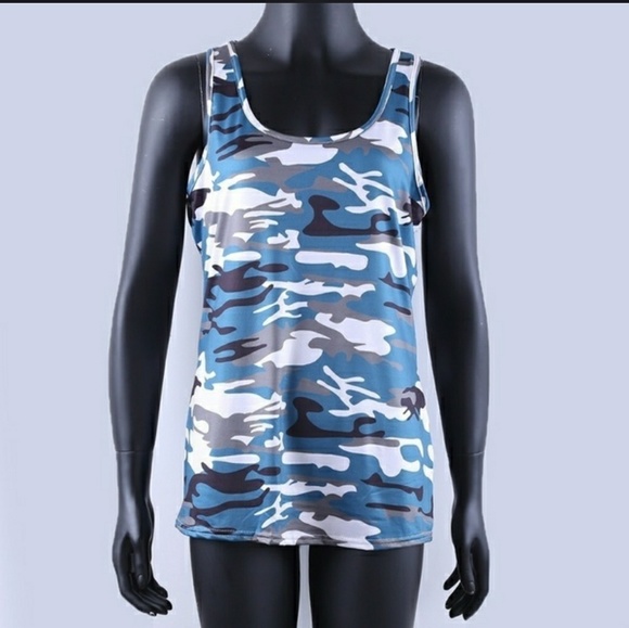 🍓🍓 3 For $20 🍓🍓 Cute Camo Tank Top - Picture 1 of 5